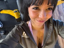 ShopiaFoxx