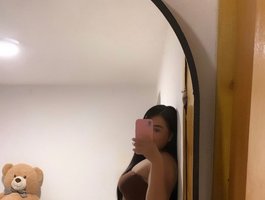 Curvy-Cutie