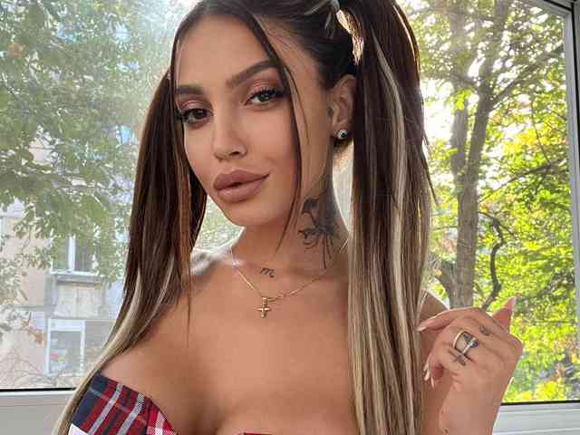 AshleyLux