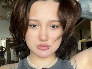 Littlewetgirl