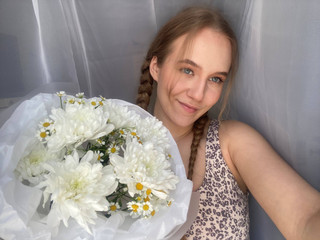 Cutie with flowers