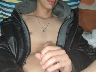 Mmm