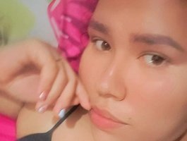 Camila-curvy18Live Webcam