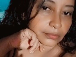 Lucerito17 webcam