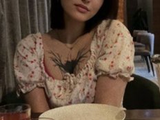 VikkiHamilton