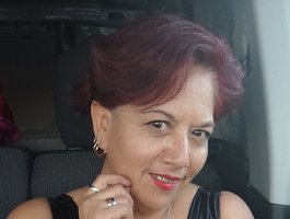 Trish-milf live cam model at BongaCams
