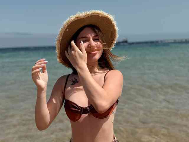 YoursGirlAlice