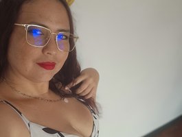 ScarlettBoobs-