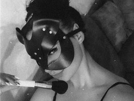 FeniX- live cam model at BongaCams
