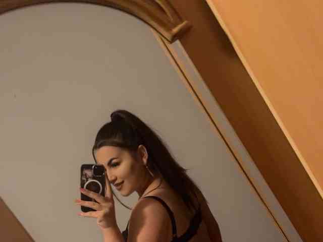 ashlyn-peaks