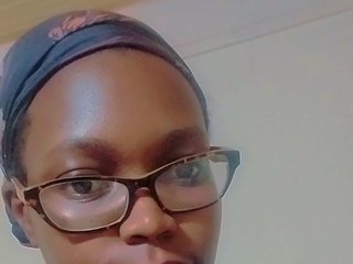 Petitehotgirl