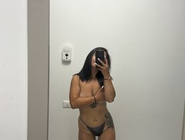 MiraNights webcam