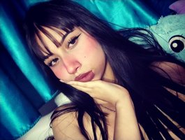 Nikol_Marix webcam model