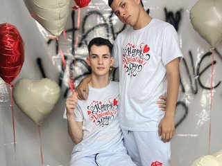 FRIENDS-WITHSEX19