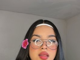 LunaMorena webcam