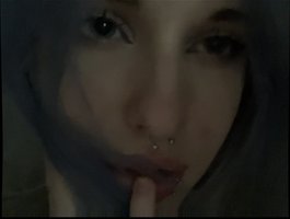Anuta-hot live cam model at BongaCams