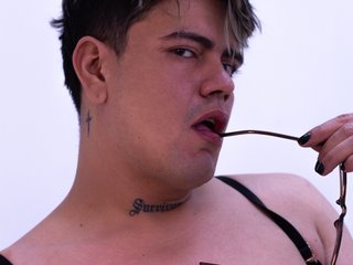 Yordan-chubbyhot