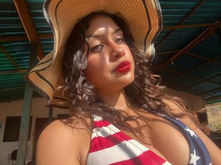 CurlyDani