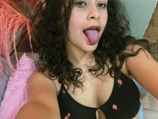 CurlyDani
