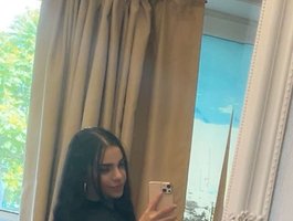 RebekaHill live cam model at BongaCams