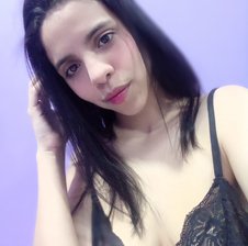 Mia-Santana00