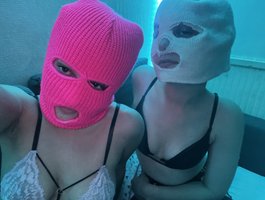 thetwogirls
