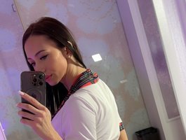 MayaHipnoteyes webcam model