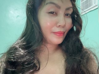 A Webcam Stunning Sweet Thing Is What I Am! I Am A Blonde! I'm 37 Years Of Age