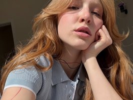 FoxieKiss live cam model at BongaCams