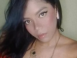 Watch Bheafernandez13 live on cam on BongaCams