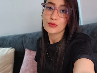 SEXY COLOMBIAN