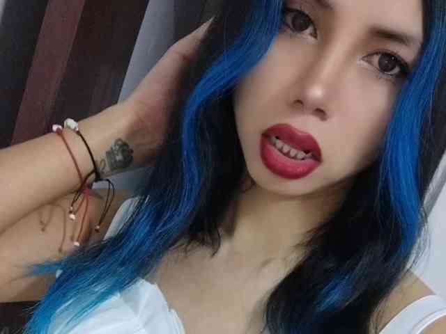 Arissexyblue