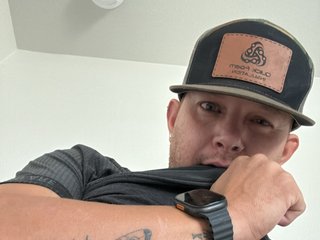 My BongaCams Name Is Jll92121 And I'm 32