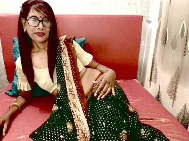 IndianpreetiXXX