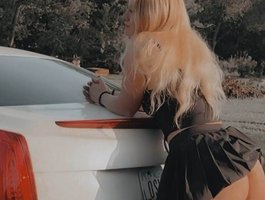 Bellateal live cam model at BongaCams