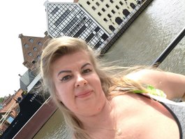 Watch Irischka777 live on cam on BongaCams