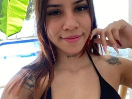 AmazingGroupHot69 webcam