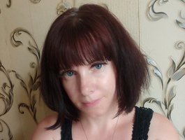 Watch Lily018kiss live on cam on BongaCams