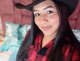 luna-maisonn from bongacams