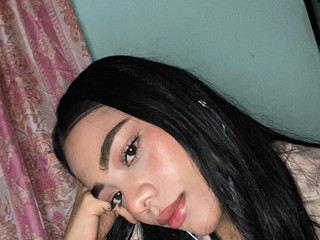 You make me smile for no reason 😁