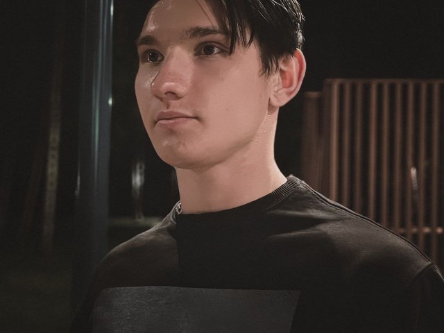 Baliq ovlash paytida karp sorish video Ikki kishi tomonidan sikilishini kutmagan edim (porno video)