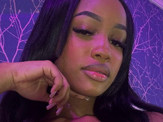 Your favorite temptation! 💋