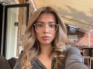WhoIsAmelia