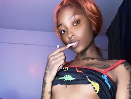 Badgalnish-1 live cam model at BongaCams