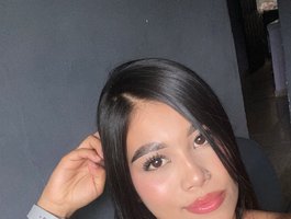 Watch LeahNovac live on cam on BongaCams