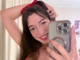 Bambybaby (23, White Cam Girl) performing Live Sex.
