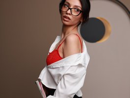 LunaraAdams