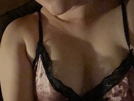 Watch Nata340 live on cam on BongaCams