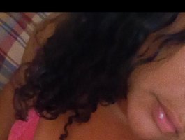 Watch LunaRibeiro133 live on cam on BongaCams
