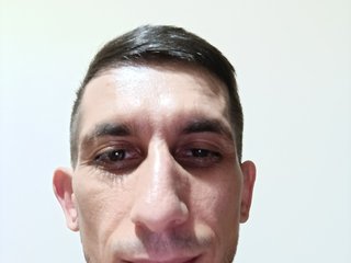 Vinnie77